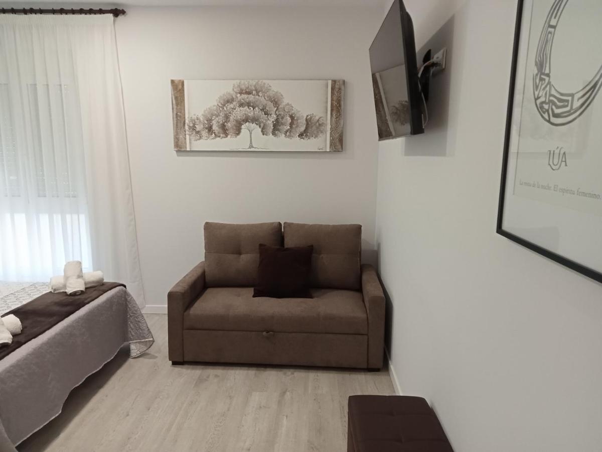 Baixo A Lua Rooming Sarria Exterior photo